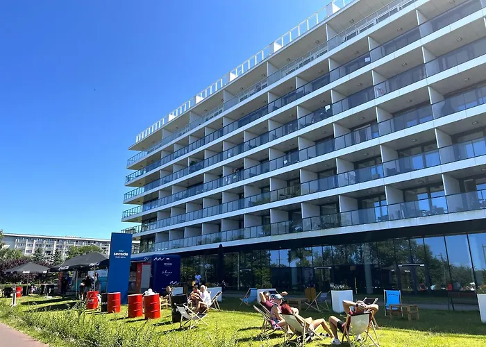 6 Pietro Seaside