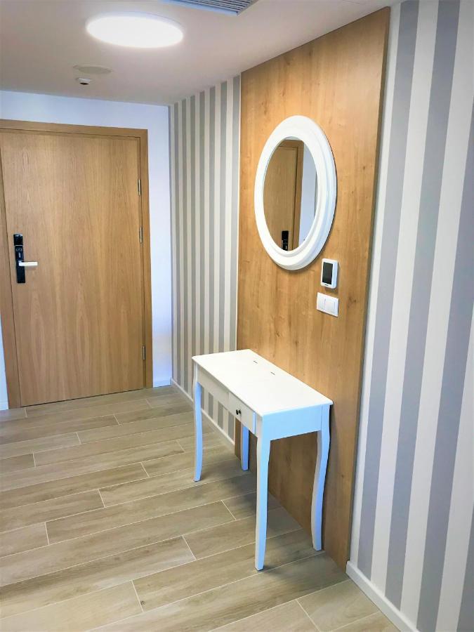 6 Pietro Seaside Apartment Kolobrzeg