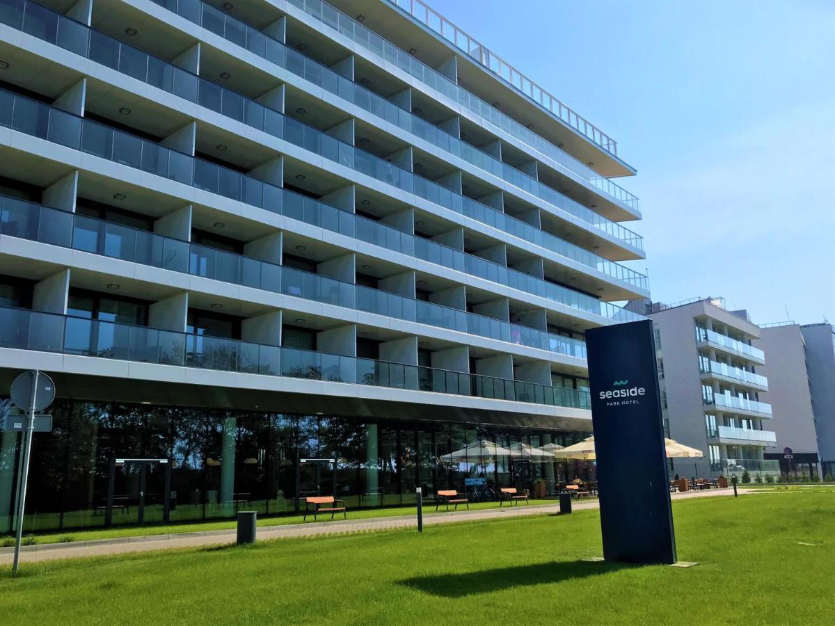 6 Pietro Seaside Apartment *